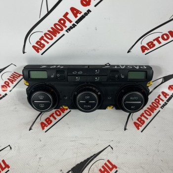 Панел за управление на климатроник Volkswagen Passat 6 3C0907044DK / 5HB010106-61