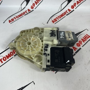 Задна дясна брава Volkswagen Passat 6 980856-131 / 1K0959704AB