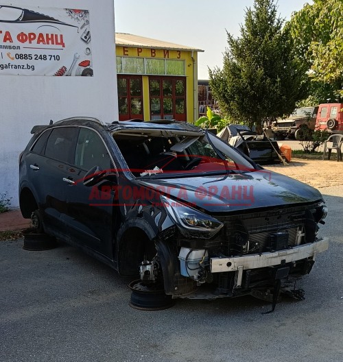 Kia Niro 2021г. 1.6 GDI Hybrid 141hp.