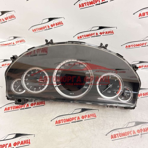 Километражно табло Mercedes E-Class W212 A2C33061000 / A2129003313