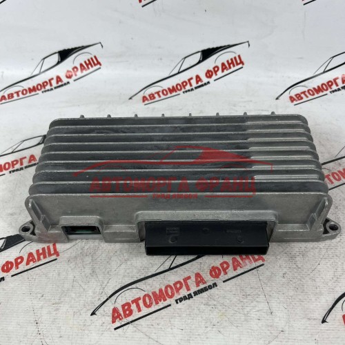 Усилвател Audi A5 8T0035223AD / 7203003004-00
