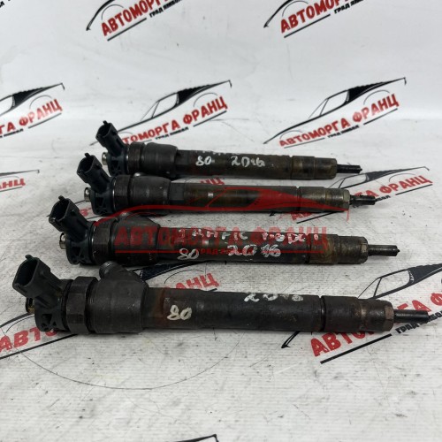 Дюза Renault Traffic 1.6dci 0445110546