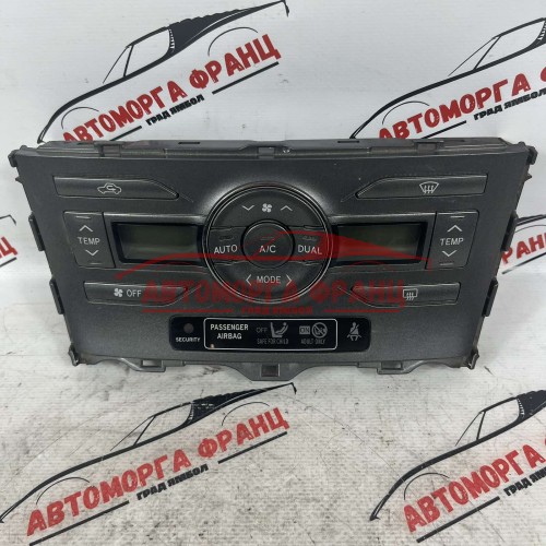 Панел климатроник Toyota Auris 55900-02220-B 