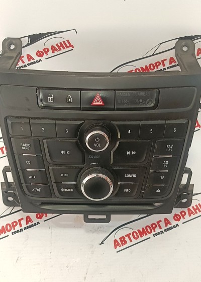 Opel Zafira-C Панел за радио-CD 