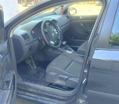 Volkswagen Golf 5 1.6i 102к.с. BSE Automat