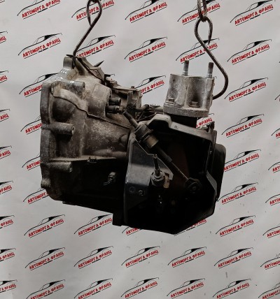 Ръчна скоростна кутия Ford Fiesta 1.4i 8A6R7002JA
