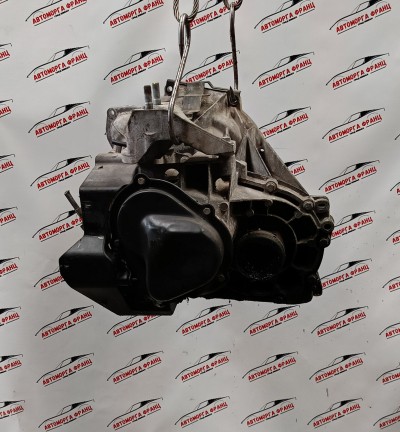 Ръчна скоростна кутия Ford Fiesta 1.4i 8A6R7002JA