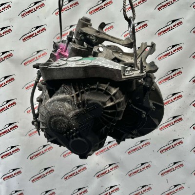 Ръчна скоростна кутия Opel Corsa D 1.3cdti 55192042