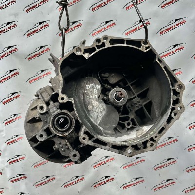 Ръчна скоростна кутия Opel Zafira C 1.6i 55575539