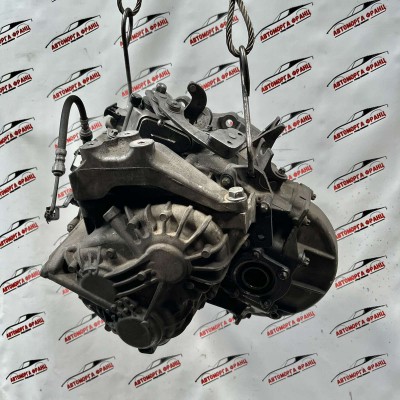 Ръчна скоростна кутия Opel Zafira C 1.6i 55575539