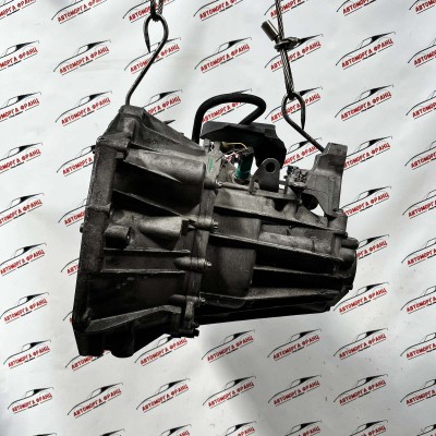 Ръчна скоростна кутия Renault Megane 1.6i 7701700598