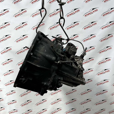 Ръчна скоростна кутия Renault Scenic 1.5DCI 820037824 