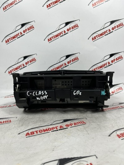 Дисплей Mercedes C-Class W204 A2046801231