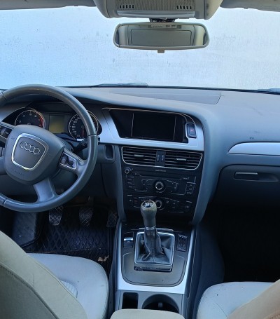 Audi A4 B8 2.0tfsi 180 к.с.