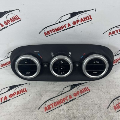 Управление климатик Fiat 500 X 07357129580