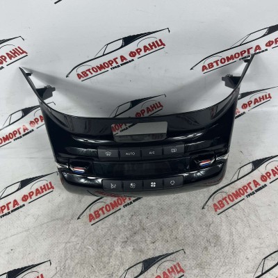 Управление климатроник Peugeot 2008 96722471XU