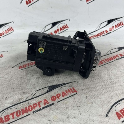 Контактен ключ Audi A4 B8 8K0909131