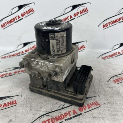 ABS помпа Chevrolet Cruze 13306969