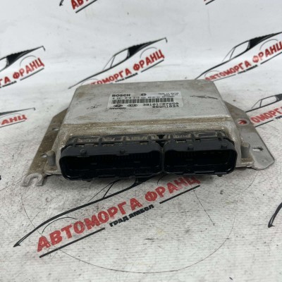 Моторен компютър Hyundai Santa FE 2.0crdi 0281010315 / 85220144 / 39101-27250