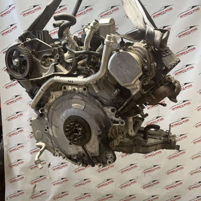 Audi A8 D4 4.2tdi 351 к. с. CDSB
