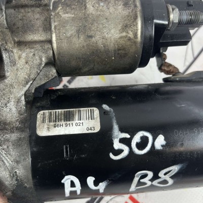 Стартер Audi A4 B8 2.0tfsi 06H911021