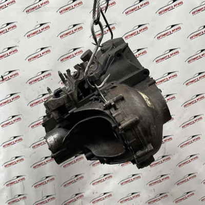 Ръчна скоростна кутия Honda Civic 8 2.2d 