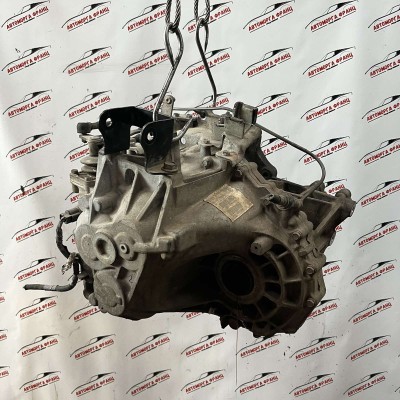 Ръчна скоростна кутия Jeep Compass 2.2crdi 4x4 05106047AB / TJA109300003