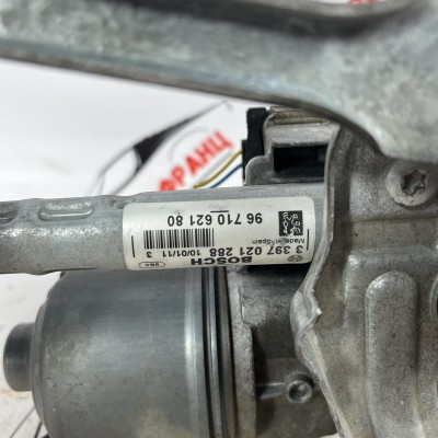 Механизъм с моторче за чистачки ляв Peugeot 5008 9671062180 / 3397021288